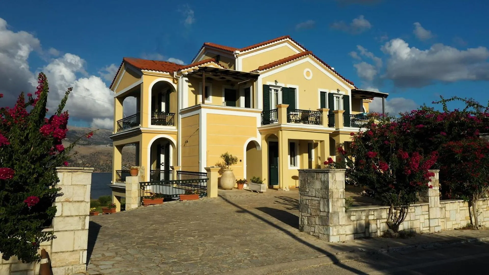 Remenata Apartment Lixouri Greece