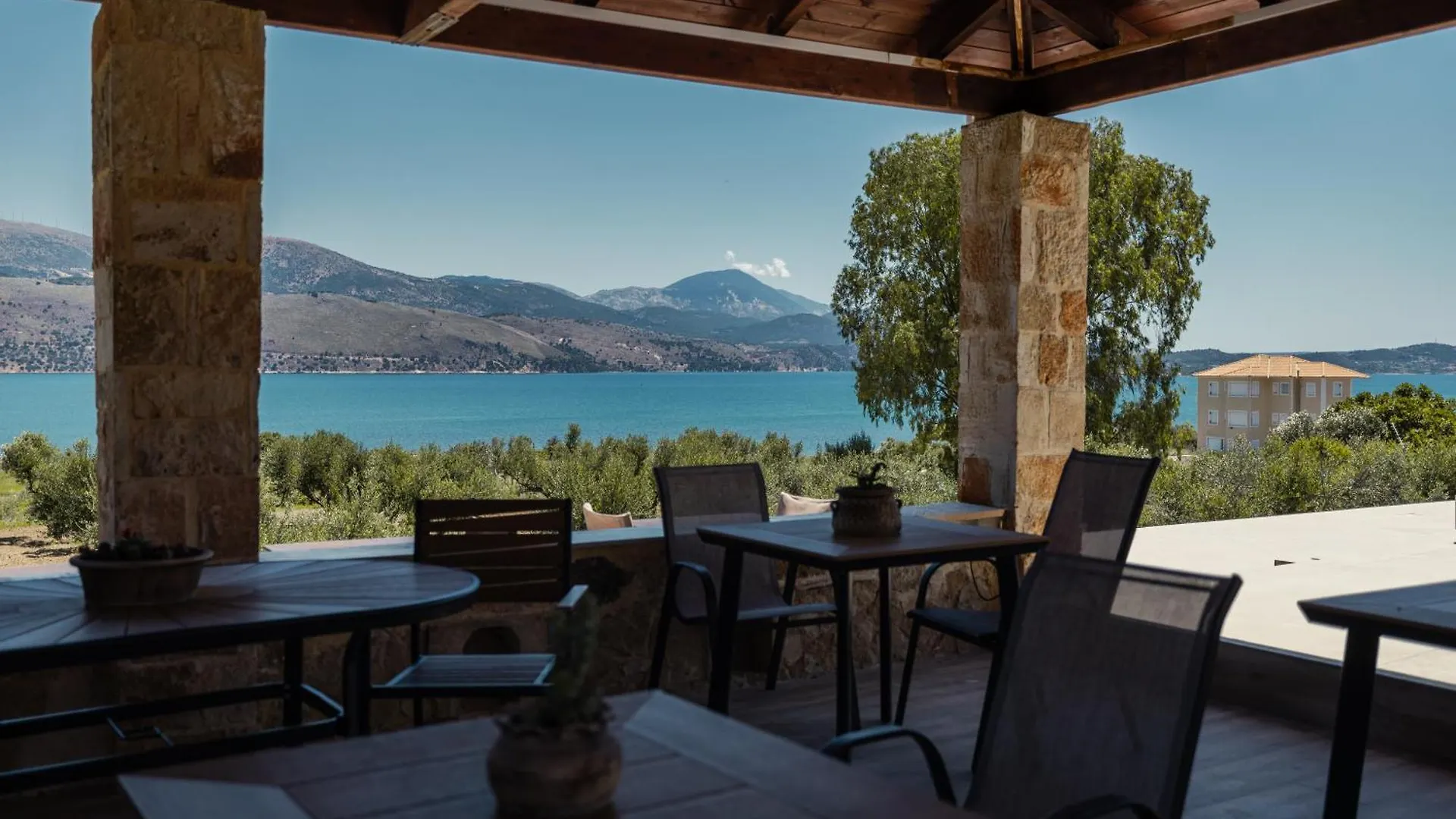 Remenata Apartment Lixouri